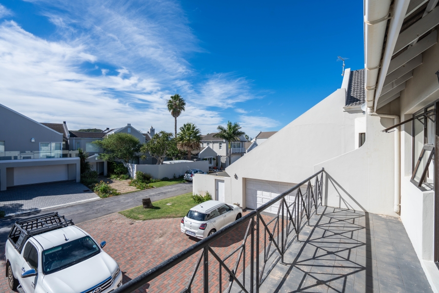 7 Bedroom Property for Sale in Royal Alfred Marina Eastern Cape